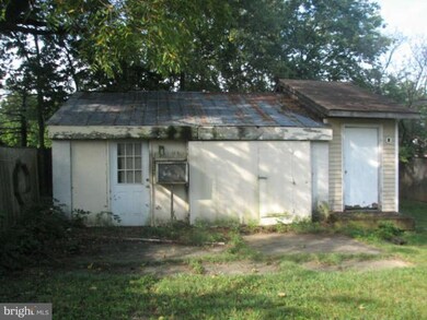 530 Pearl St, Frederick, MD 21701 - photo 3