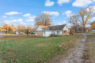 602 S Spring St, Grove, OK 74344 - photo 3