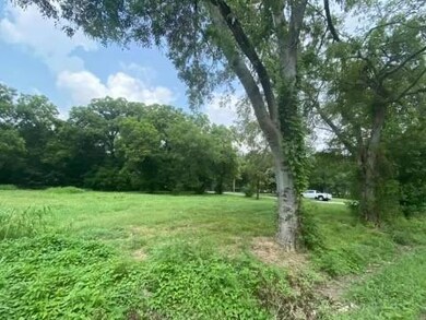 201 S 5th St, Bonham, TX 75418 - photo 4