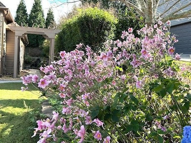 5400 Azalea Crest Ln, Sugar Hill, GA 30518 - photo 6