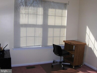 6412 Bear Ct, Waldorf, MD 20603 - photo 7