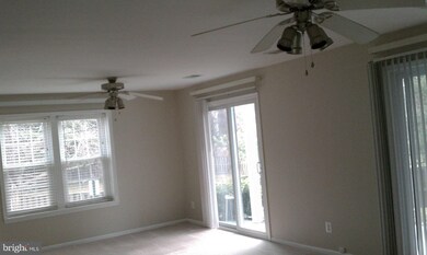 12928A Grays Pointe Rd unit A, Fairfax, VA 22033 - photo 4