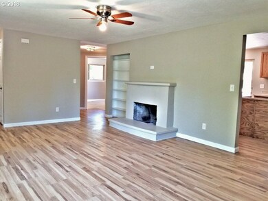 1565 Linda Ave, Eugene, OR 97401 - photo 4