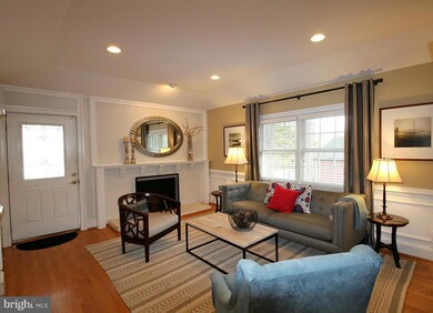 903 Parker Ave, Falls Church, VA 22046 - photo 2