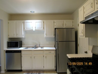 2790 Glasgow Ct unit X1, Schaumburg, IL 60194 - photo 7