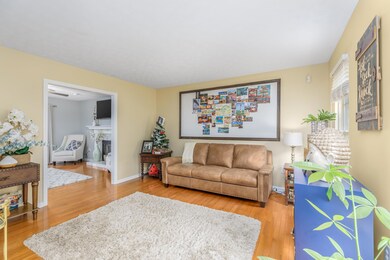 Interior-1.jpg-SMALL