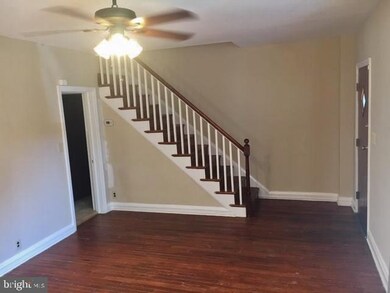 371 Marydell Rd, Baltimore, MD 21229 - photo 3