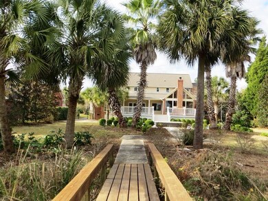 on Cooper River- 1520 Dennis Blvd