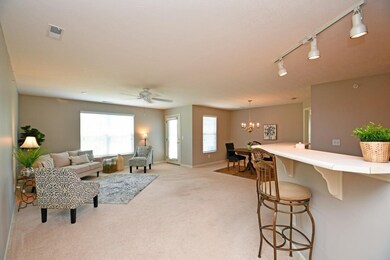 3592 Chestnut Park Ln unit 4, Cleves, OH 45002 - photo 3
