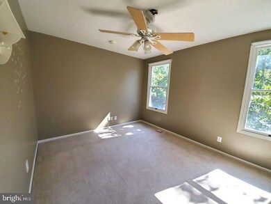 38 Woodthrush Trail E, Medford, NJ 08055 - photo 4