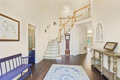 2 story foyer