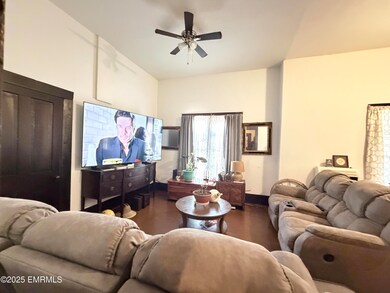 311 Range Ave, Philadelphia, MS 39350 - photo 3