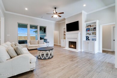 4-web-or-mls-419 Archer St-8