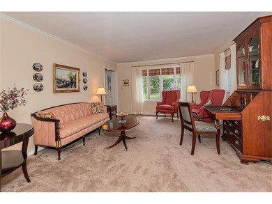 The Gracious Living Room!