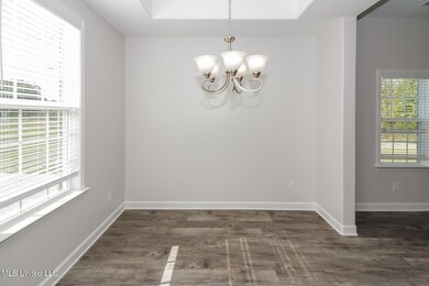 192 Crimsonwood Dr, Byhalia, MS 38611 - photo 4