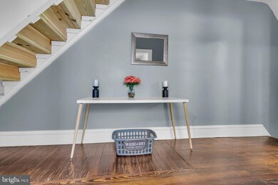 905 W Marshall St, Norristown, PA 19401 - photo 2