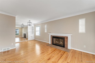 21237 Severn Rd, Harper Woods, MI 48225 - photo 4