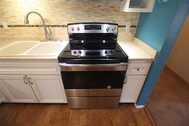 Brand new stove and seller credit to buyer for a r
