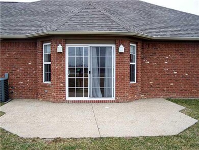 1505 W Daniel Dr, Greensburg, IN 47240 - photo 3