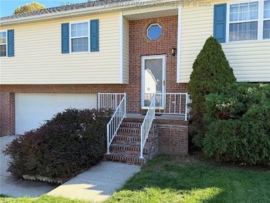 407 Lin Muir Ln, Hurricane, WV 25526 - photo 4