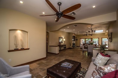 3426 E Glen Rosa AZ-7