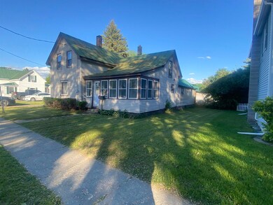 22 Platt St, Swanton, VT 05488 - photo 2