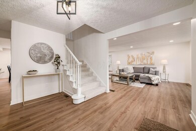 003_ad803_L 317 Wheaton Ct006