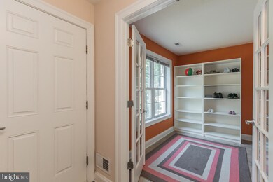 639 Hurdle Mill Place, Gaithersburg, MD 20877 - photo 3