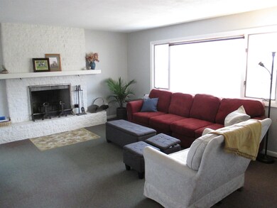 17 Split Oak Cir, Chesterfield, NH 03443 - photo 3