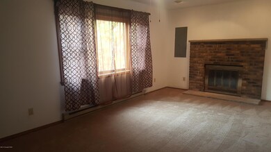 114 Weasel Rd, Dingmans Ferry, PA 18328 - photo 6