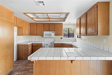 5125 Ruby Ct, Lancaster, CA 93536 - photo 3