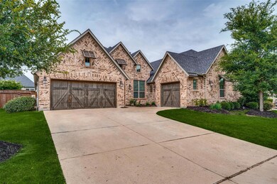 View of front of house featuring a front lawn