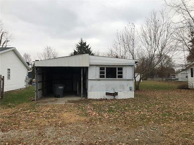 421 Taft St, Tipton, IN 46072 - photo 5