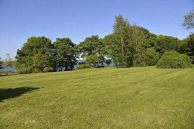 2+/- Acre lot with 400'+/- of oceanfront