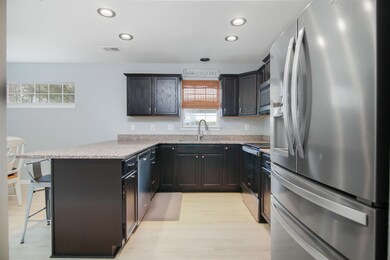 3276QueensgateWay.CasaVerdeMediaLLC3
