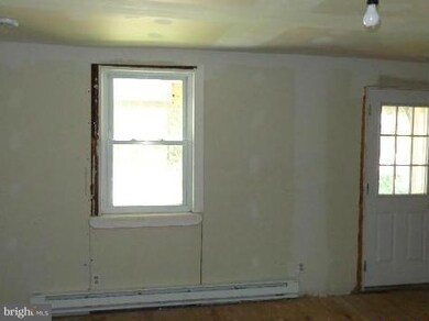 208 Jefferson Pike, Knoxville, MD 21758 - photo 3