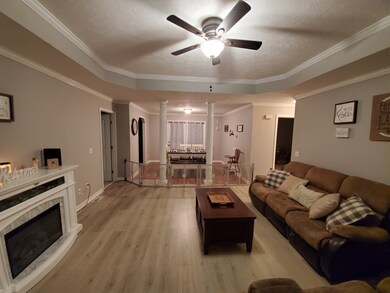 218 Jordan Ave, Shelbyville, TN 37160 - photo 5