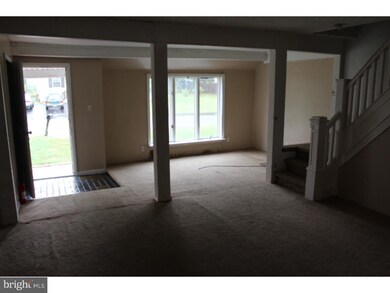 137 Dahlia Ave, Williamstown, NJ 08094 - photo 3