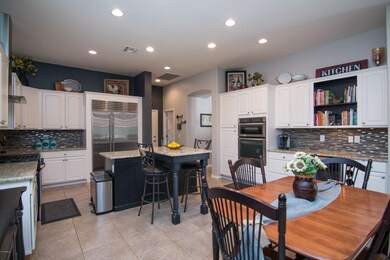 Eat In Kitchen 2