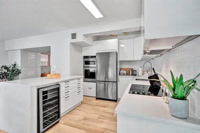 275 W Mashta Dr, Key Biscayne, FL 33149 - photo 7