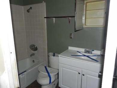 14 Crosby Dr, Laurel, MS 39440 - photo 4