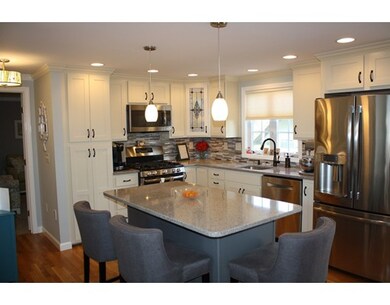 27 Royal Ave, Dracut, MA 01826 - photo 6