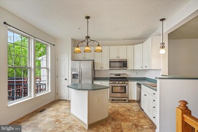 5208 Torrington Cir, Rosedale, MD 21237 - photo 7