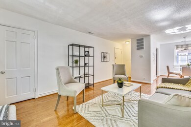 3501 S Stafford St unit B2, Arlington, VA 22206 - photo 4