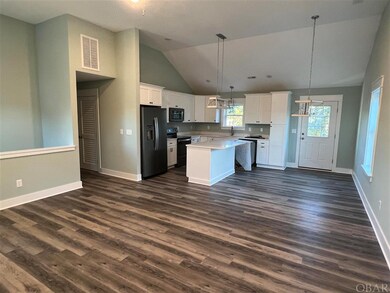 521 W Palmetto St, Kill Devil Hills, NC 27948 - photo 2