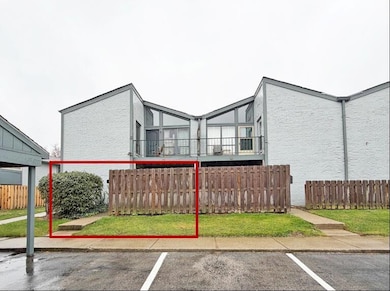 4710 Charecote Ln unit D, Columbus, OH 43220 - photo 2