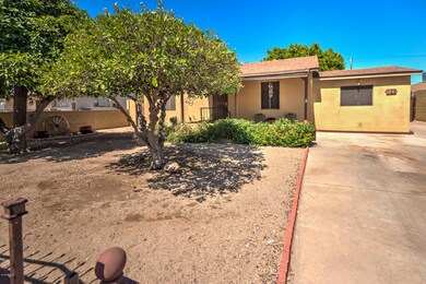 522 S Hobson-2