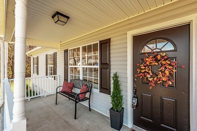 1218 Locust St, Westmoreland, TN 37186 - photo 4