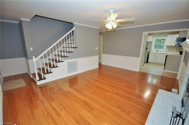 1700 Banoak Ct, High Point, NC 27265 - photo 3
