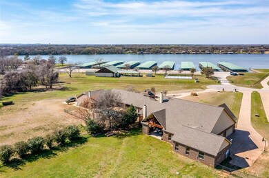 1805 W Emerald Bend Ct, Granbury, TX 76049 - photo 5